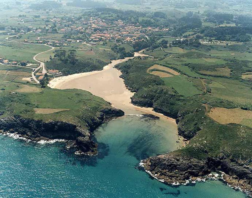 Acogedor Apartamento En Llanes Lejlighed Parres de Llanes Eksteriør billede